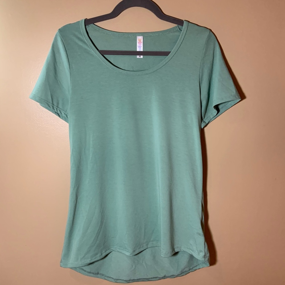 Lularoe Mint Green Solid Classic Tee